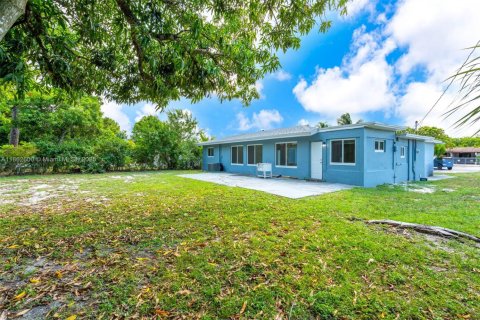 Casa en venta en Fort Lauderdale, Florida, 3 dormitorios, 106.28 m2 № 1891662 - foto 24
