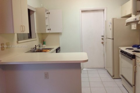 Casa en Homestead, Florida 3 dormitorios, 120.22 m2 № 2010757