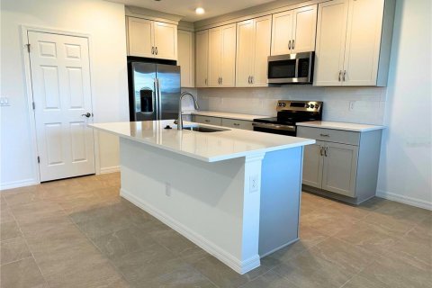 House in Parrish, Florida 3 bedrooms, 141.12 sq.m. № 1733176 - photo 4