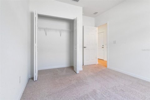 House in Parrish, Florida 3 bedrooms, 141.12 sq.m. № 1733176 - photo 20