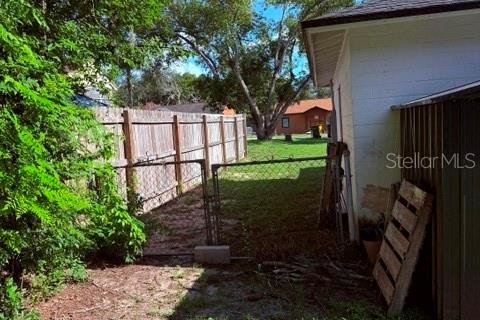 House in Leesburg, Florida 3 bedrooms, 88.26 sq.m. № 2237905 - photo 19