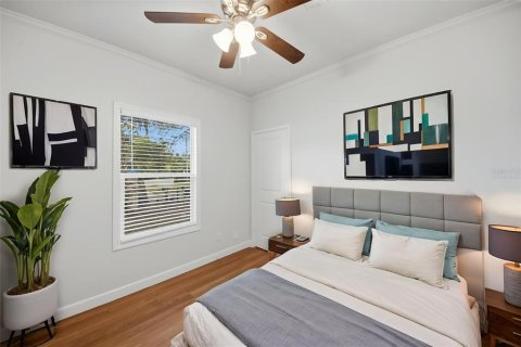 House in Orlando, Florida 4 bedrooms, 178.37 sq.m. № 2107116 - photo 22