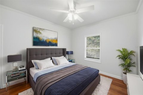 House in Orlando, Florida 4 bedrooms, 178.37 sq.m. № 2107116 - photo 24