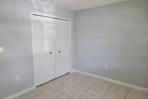 Casa en venta en Kissimmee, Florida, 2 dormitorios, 92.07 m2 № 1885513 - foto 10
