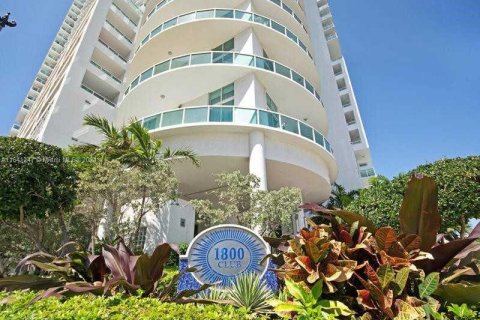 Copropriété à vendre à Miami, Floride: 1 chambre, 78.22 m2 № 1477991 - photo 1