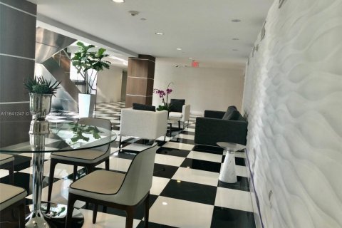 Copropriété à vendre à Miami, Floride: 1 chambre, 78.22 m2 № 1477991 - photo 24
