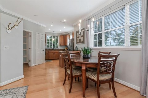 Townhouse in Tampa, Florida 3 bedrooms, 144.28 sq.m. № 2151533 - photo 14