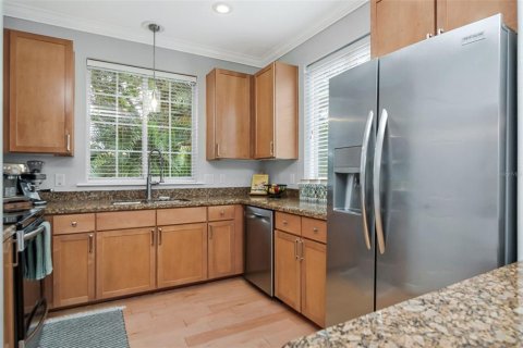Townhouse in Tampa, Florida 3 bedrooms, 144.28 sq.m. № 2151533 - photo 17