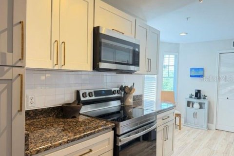Condo in Longwood, Florida, 2 bedrooms № 2105084 - photo 26