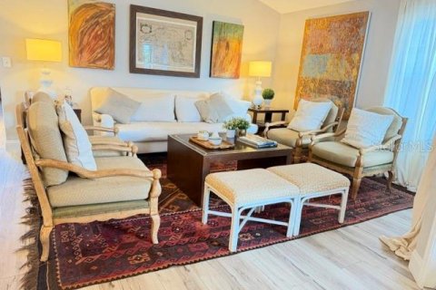 Condo in Longwood, Florida, 2 bedrooms № 2105084 - photo 11