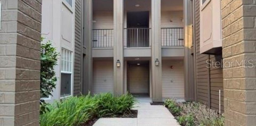 Condo in Longwood, Florida, 2 bedrooms № 2105084