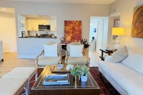 Condo in Longwood, Florida, 2 bedrooms № 2105084 - photo 16