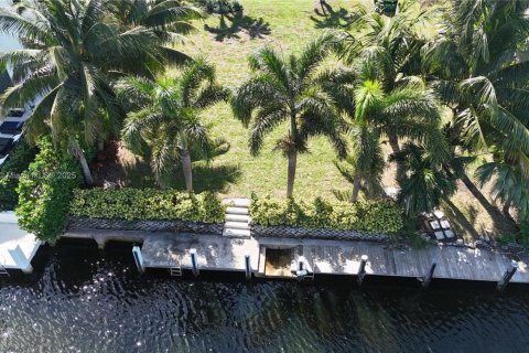 Купить земельный участок в Лайтхаус-Пойнт, Флорида № 1952308 - фото 7