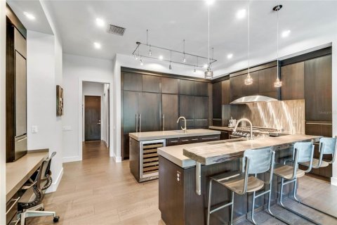 Casa en venta en Winter Park, Florida, 4 dormitorios, 452.9 m2 № 1449327 - foto 10