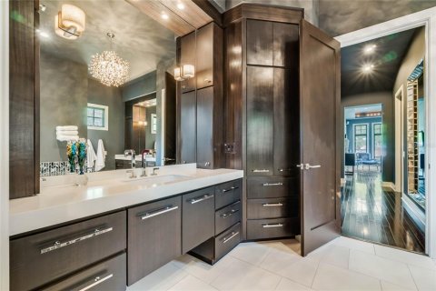 Casa en venta en Winter Park, Florida, 4 dormitorios, 452.9 m2 № 1449327 - foto 19