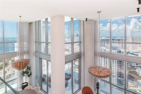 Купить кондоминиум в Майами, Флорида 4 спальни, 371.14м2, № 2051873 - фото 18