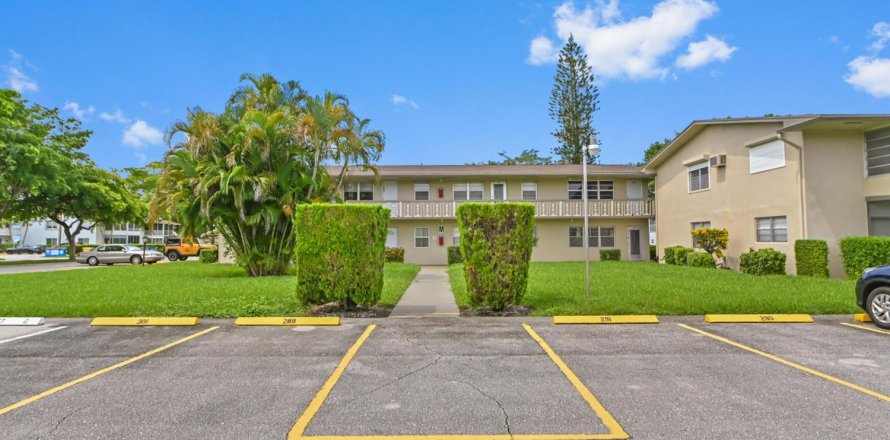 Condo in West Palm Beach, Florida, 1 bedroom  № 2392136