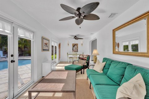 Villa ou maison à vendre à Fort Lauderdale, Floride: 2 chambres, 145.3 m2 № 2439256 - photo 18