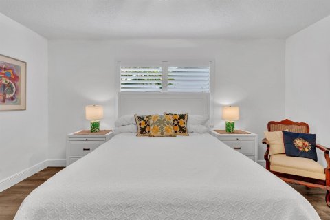 Villa ou maison à vendre à Fort Lauderdale, Floride: 2 chambres, 145.3 m2 № 2439256 - photo 11