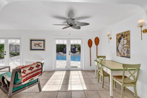 Villa ou maison à vendre à Fort Lauderdale, Floride: 2 chambres, 145.3 m2 № 2439256 - photo 23