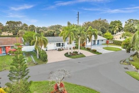 Villa ou maison à vendre à Fort Lauderdale, Floride: 2 chambres, 145.3 m2 № 2439256 - photo 29