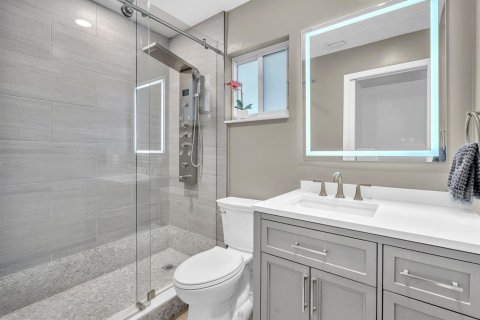 Villa ou maison à vendre à Fort Lauderdale, Floride: 2 chambres, 145.3 m2 № 2439256 - photo 15