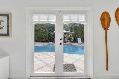 Villa ou maison à vendre à Fort Lauderdale, Floride: 2 chambres, 145.3 m2 № 2439256 - photo 24
