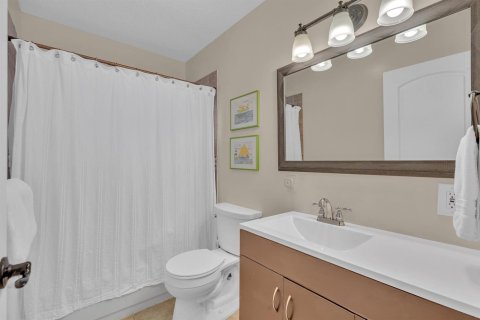 Villa ou maison à vendre à Fort Lauderdale, Floride: 2 chambres, 145.3 m2 № 2439256 - photo 22