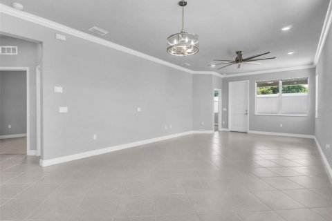 Villa ou maison à vendre à Tarpon Springs, Floride: 3 chambres, 159.98 m2 № 2226368 - photo 15