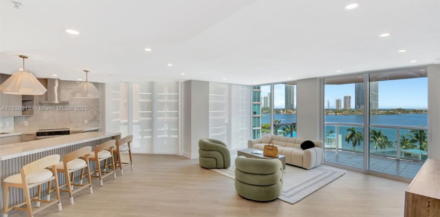 Condominio en Aventura, Florida, 2 dormitorios № 2246906