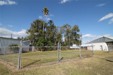 Commercial property in Winter Haven, Florida № 1901052 - photo 3