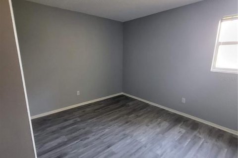 Condominio en venta en Port Richey, Florida, 2 dormitorios, 66.89 m2 № 1716578 - foto 5
