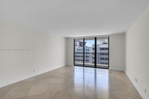 Condominio en alquiler en Miami Beach, Florida, 2 dormitorios, 108.51 m2 № 2078014 - foto 8