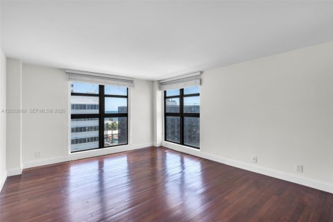 Condominio en alquiler en Miami Beach, Florida, 2 dormitorios, 108.51 m2 № 2078014 - foto 14