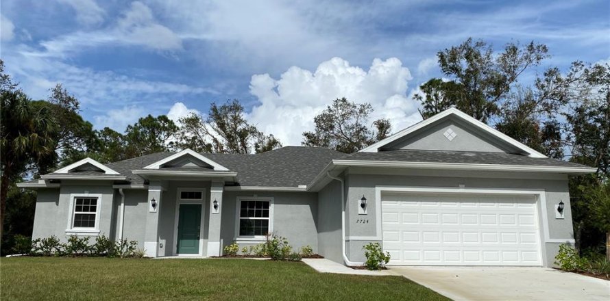 House in North Port, Florida 4 bedrooms, 172.71 sq.m. № 1521748