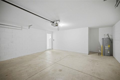 Купить виллу или дом в Окала, Флорида 5 комнат, 216м2, № 2203437 - фото 14