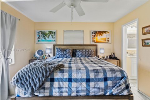 House in Pompano Beach, Florida 2 bedrooms, 128.39 sq.m. № 2083957 - photo 27