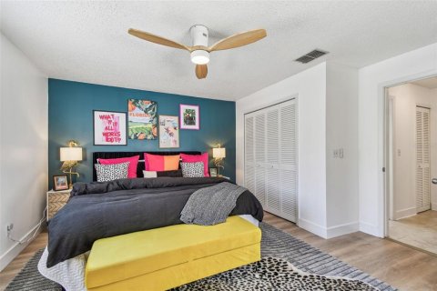 Villa ou maison à louer à Palm Harbor, Floride: 3 chambres, 196.02 m2 № 2413875 - photo 20