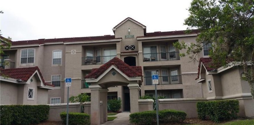 Condominio en Lutz, Florida, 2 dormitorios № 2283841