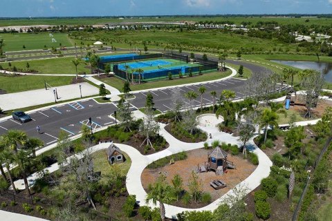 Touwnhouse à vendre à Sarasota, Floride: 2 chambres, 113.25 m2 № 2238411 - photo 18