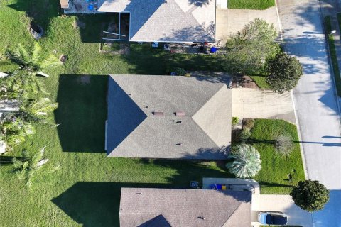 Villa ou maison à vendre à Tavares, Floride: 2 chambres, 130.9 m2 № 2413660 - photo 10