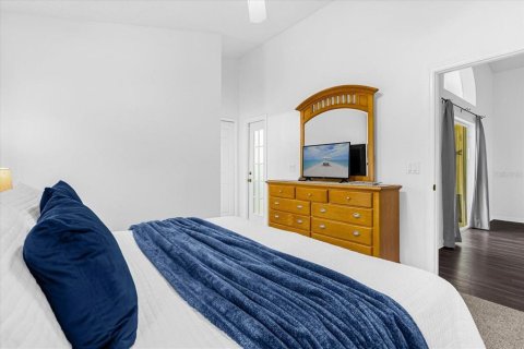 Villa ou maison à vendre à Kissimmee, Floride: 5 chambres, 198.44 m2 № 1724161 - photo 9