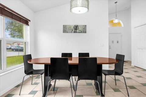 Villa ou maison à vendre à Kissimmee, Floride: 5 chambres, 198.44 m2 № 1724161 - photo 5