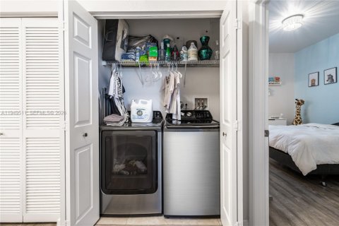 Купить таунхаус в Хомстед, Флорида 3 спальни, 162.95м2, № 2005663 - фото 22