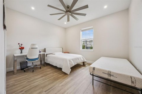 Casa en venta en Clermont, Florida, 4 dormitorios, 208.1 m2 № 2227719 - foto 27