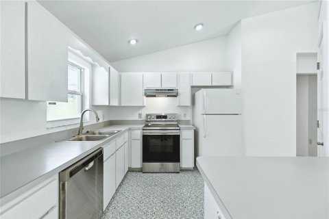 House in Ocala, Florida 3 bedrooms, 150.78 sq.m. № 1886933 - photo 12