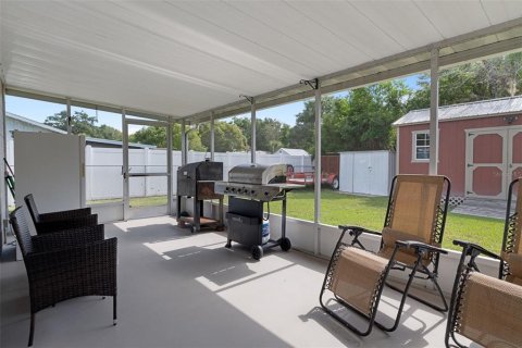 House in Homosassa, Florida 2 bedrooms, 85.84 sq.m. № 2197863 - photo 23