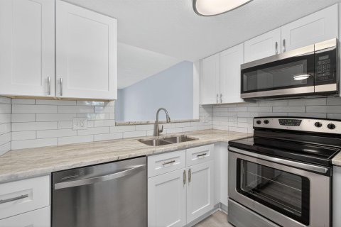 Copropriété à vendre à Tamarac, Floride: 1 chambre, 69.68 m2 № 2082271 - photo 5