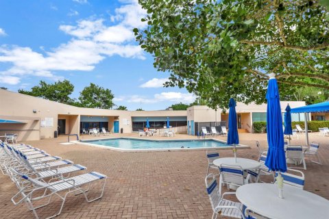 Copropriété à vendre à Tamarac, Floride: 1 chambre, 69.68 m2 № 2082271 - photo 17