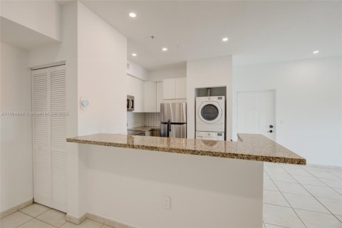 Condominio en venta en Doral, Florida, 2 dormitorios, 84.54 m2 № 2013641 - foto 8